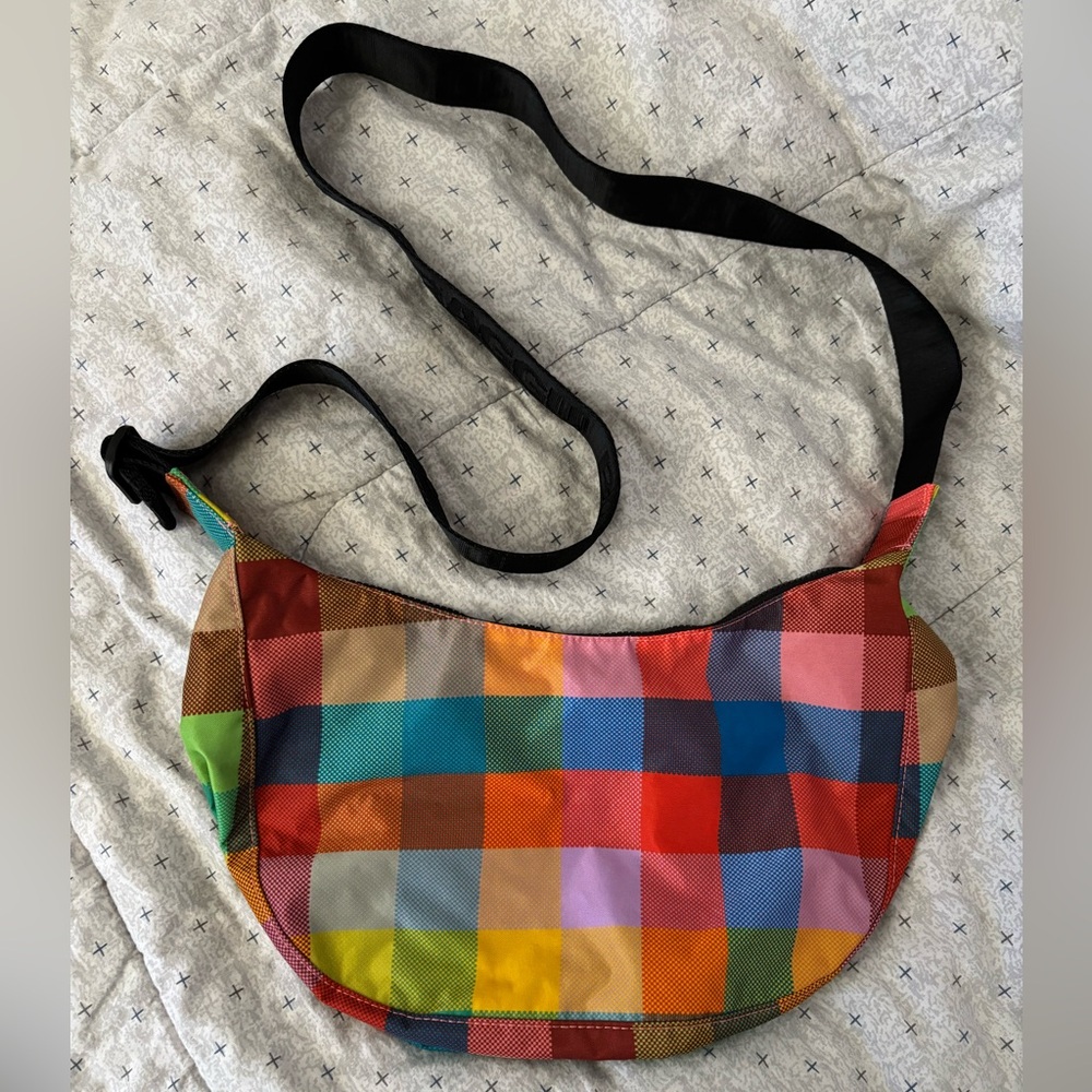 BAGGU Medium Crescent “Madras”